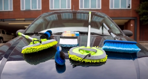 Chổi rửa xe ô tô là gi? Công dụng thế nào? Loại nào tốt?