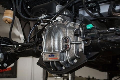 Hướng dẫn kiểm tra, sửa chữa cầu chủ động xe ô tô