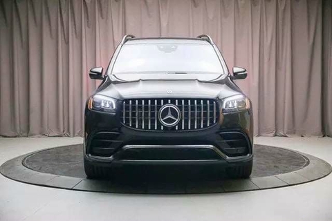 Tại sao nên mua xe MERCEDES BENZ GLS63 AMG 2021