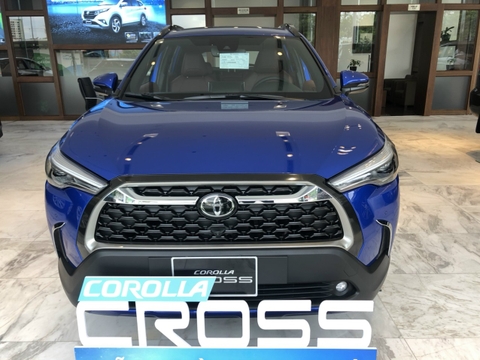 Có nên mua Toyota Corolla Cross 2023? Ưu nhược điểm là gì?
