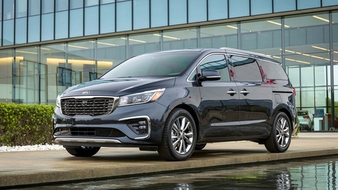 Kia Sedona dòng MPV của Kia liên tục cải tiến công nghệ