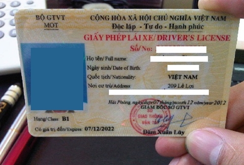 Sử dụng giấy phép lái xe hết hạn sẽ bị phạt ra sao?