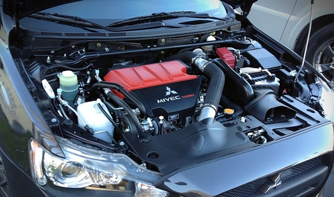 Tác dụng của vệ sinh khoang máy? Hướng dẫn tự vệ sinh khoang máy tại nhà