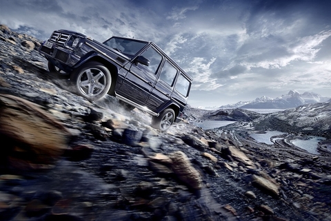 Mercedes G500 động cơ V12 thêm sức mạnh mới