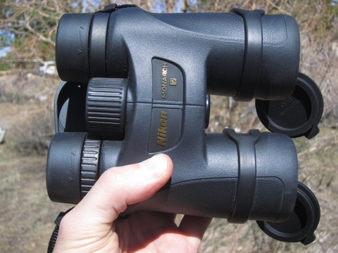Ống nhòm Nikon Monarch 7 10x42 - CHÍNH HÃNG