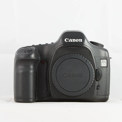 Canon 5D Body - Mới 90%