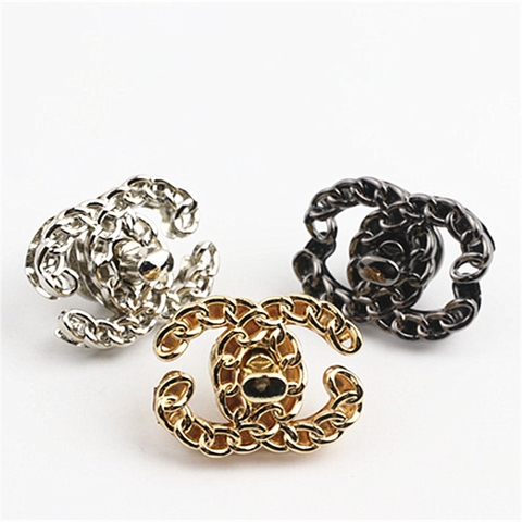 Khóa X viền xích 3x4cm