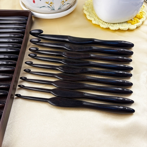 Kim móc Jinlan gỗ mun size lớn