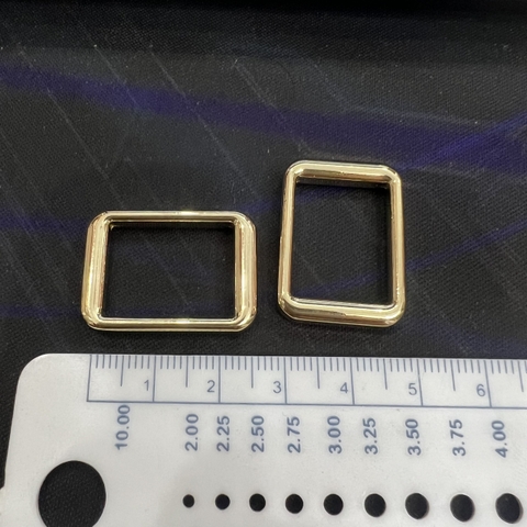 Khoen chữ nhật đúc 2cm vàng (lọt lòng) 10k/ cái