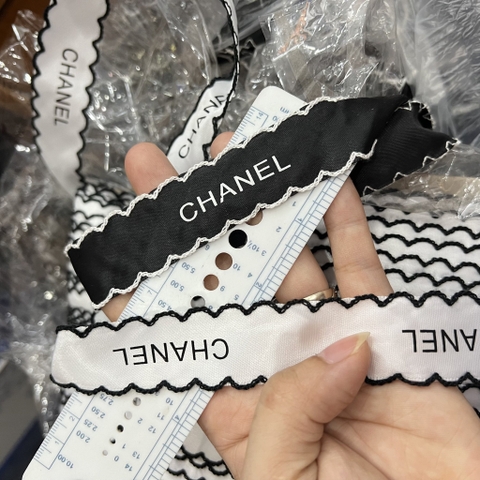 Ruy băng trang trí chữ C bản 2.5cm 15k/m