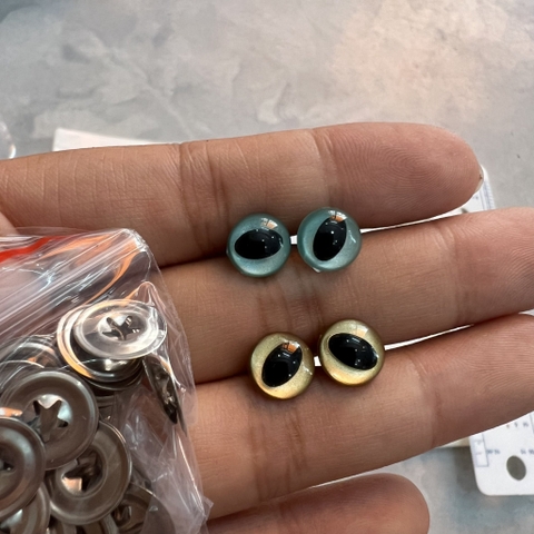 Mắt mèo làm thú bông handmade 25k/ cặp
