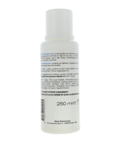 Dung dịch vệ sinh phụ nữ Saugella Dermoliquide xanh dương 250ml, 500ml