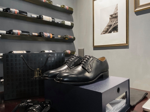 IVY BOLLY - DERBY BLACK