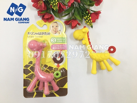 Ngậm nướu, cắn răng chống ngứa lợi hươu cao cổ