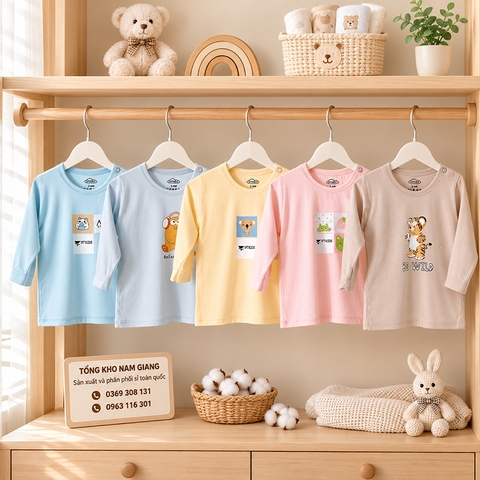 Áo dài sơ sinh Petit VTKids cài vai VTAD8