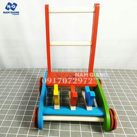 Xe gà tập đi em bé vàng