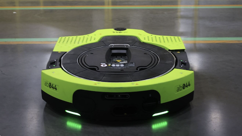 Amazon Đẩy Mạnh Tự Động Hóa Kho Vận Tại Châu Âu: Lãnh Đạo, Đổi Mới và Chuyển Đổi Doanh Nghiệp