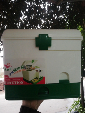 Hộp đựng thuốc 2 tầng
