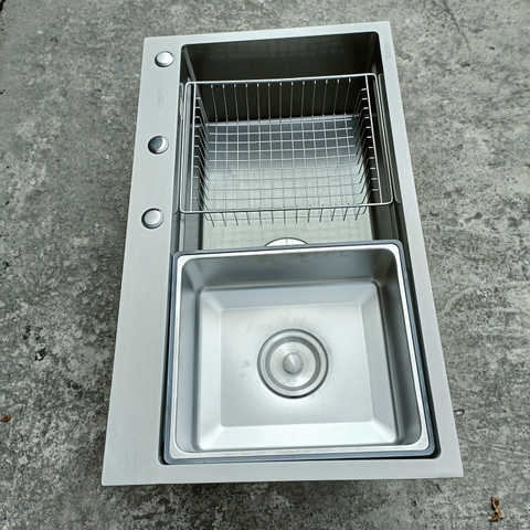 Chậu rửa bát 1 hố cỡ lớn Kích thước 82x48 thương hiệu GRÜNDER