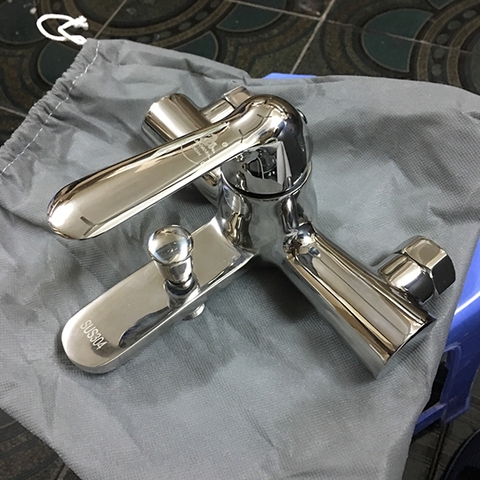 Sen tắm inox bóng MN-G717