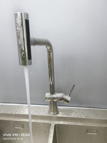 Vòi bếp loa thác hiện đại 4 chế độ xả nước mới nhất hiện nay