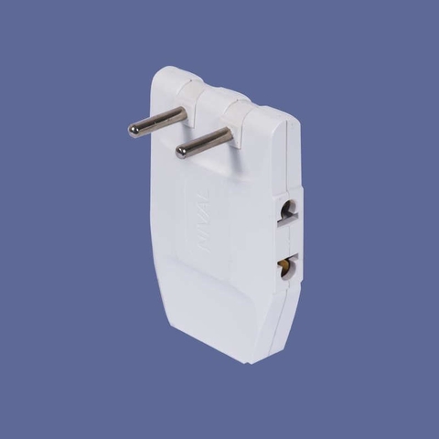 Phích cắm điện chuyển đổi 1 chia 3 Nival 10A 2200W dạng dẹt