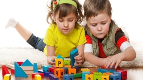 Đồ chơi trí tuệ cho trẻ 5 tuổi theo giới tính