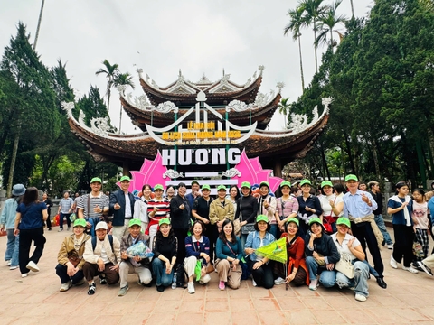 TOUR DU XUÂN CHÙA HƯƠNG TỪ HẢI PHÒNG