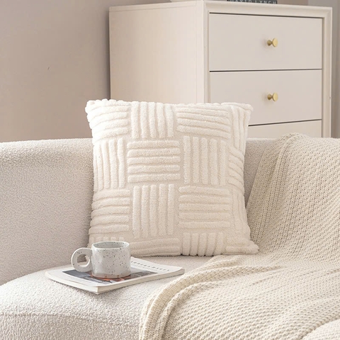 VỎ GỐI KEM HỌA TIẾT NỔI HÌNH CARO SỌC