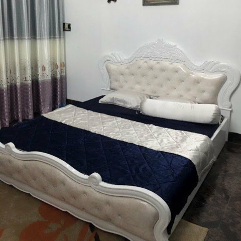 Giường Tân Cổ Điển Đầu Nhựa 4559