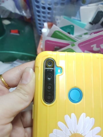 Dán cường lực dẻo bảo vệ Camera cho Realme 5i