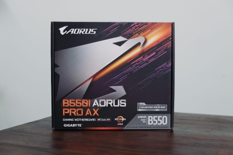 Đập hộp bo mạch chủ B550I AORUS PRO AX từ GIGABYTE : Sự lựa chọn hợp lý cho dàn PC Mini-ITX
