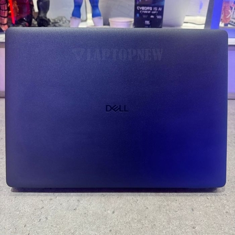 Dell Pro 14 - Mặt sau
