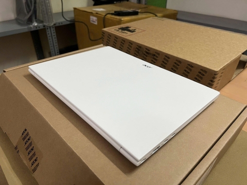 Laptop Acer Swift SFA14-77-5WU2 C53210 | CPU Core 5-210H | RAM 32GB LPDDR5 | SSD 1TB PCIe | VGA Onboard | 14.0 QHD 2K2 IPS, 100% sRGB | Win11