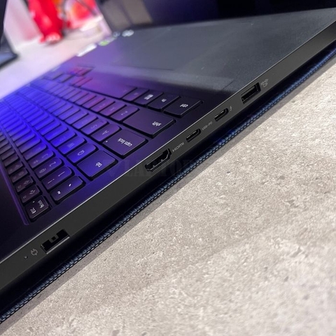 Lenovo Legion 7 Pro - Cổng kết nối trái