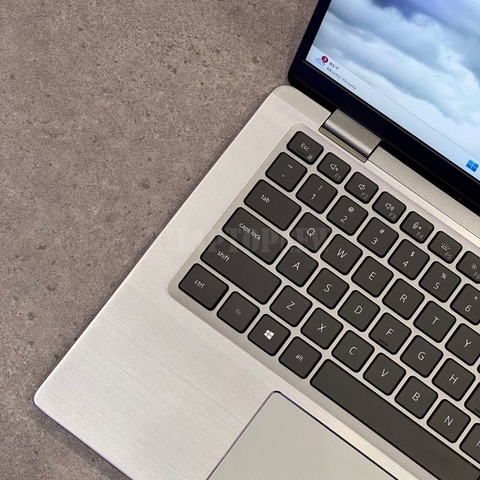 Dell Latitude 7420 - Bàn phím trái