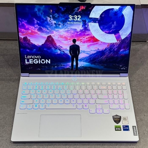 Laptop Lenovo Legion 7 I71610G47 | CPU i7-14700HX | RAM 16GB DDR5 | SSD 1TB PCIe | VGA RTX 4070 8GB | 16.0 QHD 3K2 IPS, 100% DCI-P3 & 165Hz | Win11