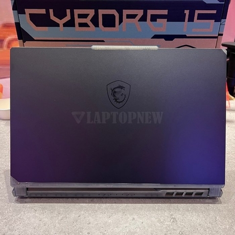MSI Cyborg 15 - Mặt sau