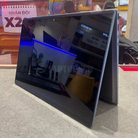 HP Omnibook X Flip 16 - Màn hình