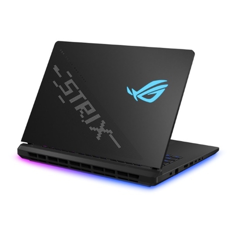 Asus ROG Strix Scar 16 G634 - tản nhiệt trái