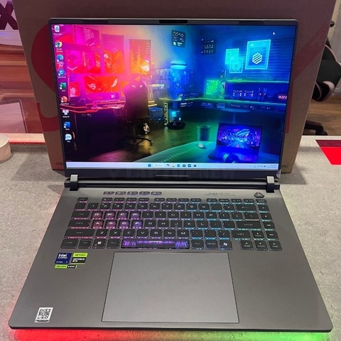 Laptop Asus ROG Strix G16 G615 U71610G56 | CPU Ultra 7-255HX | RAM 16GB DDR5 | SSD 1TB | VGA RTX 5060 8GB | LCD 16.0 QHD 2K5 IPS, 100% DCI-P3 & 165Hz | Win11