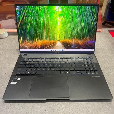 Laptop Asus Vivobook S15 OLED Q5507QA S15.X1P512 | CPU X Plus | RAM 16GB LPDDR5x | SSD 512GB PCIe | VGA Onboard | 15.6 QHD 2K8 OLED, 100% DCI-P3 & 120Hz | Win11