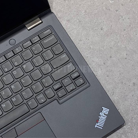Lenovo Thinkpad L13 Yoga Gen 4 - Bàn phím phải
