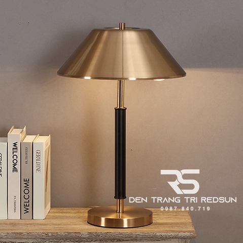 Đèn ngủ để bàn chân gỗ trang trí nội thất phòng ngủ