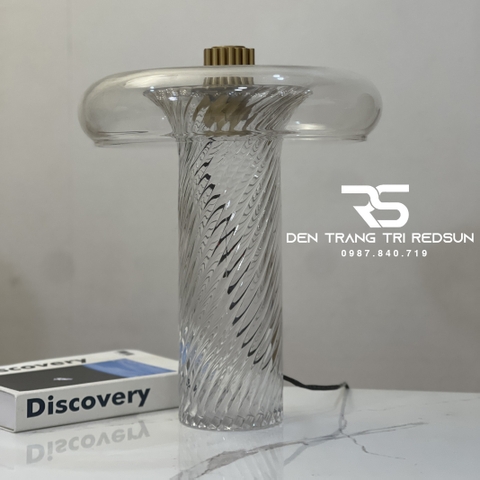 Đèn Bàn Hiện Đại Bắc Âu DB2098