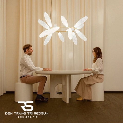 Đèn Chùm Phòng Khách Hiện Đại Phong Cách Bắc Âu Choá Thủy Tinh DC-T101