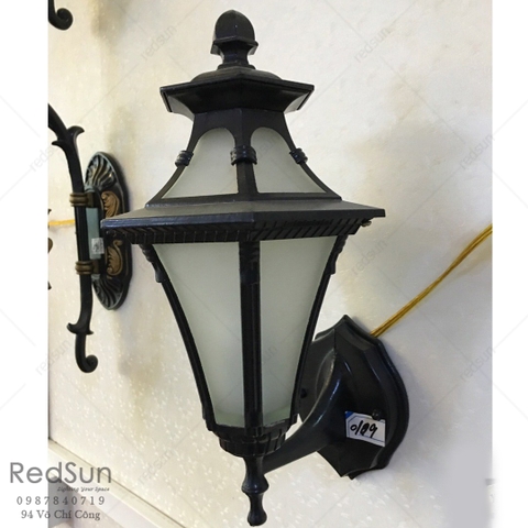 Đèn Tường Chùa Hợp Kim Lắp Ngoài Trời DT-C0109