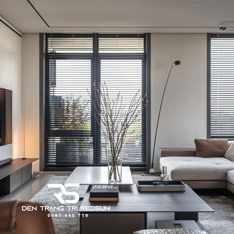 Đèn Sàn Hiện Đại Tối Giản Phong Cách Italia DS2037