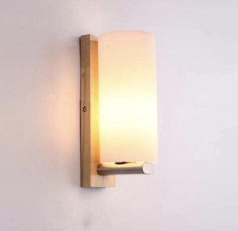 ĐÈN TƯỜNG NỘI THẤT PHONG CÁCH PARAMETER - ĐẾ GỖ CHAO THỦY TINH ĐỤC TRÒN - BÓNG E27*1 - M: 6037