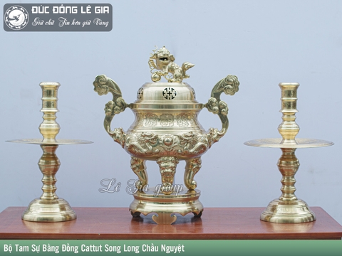 Bộ Tam Sự Đỉnh Nến bằng đồng cattut